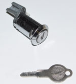 1331670 LOCK HOUSING COMPLETE WITH LOCK  - misct