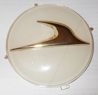 1353372 TRUNK EMBLEM - miscr