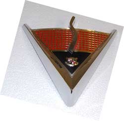 296394 1952 COMMANDER HOOD EMBLEM - misc3c